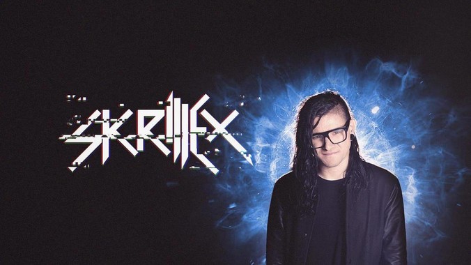 穿长筒靴的大学生多吗？